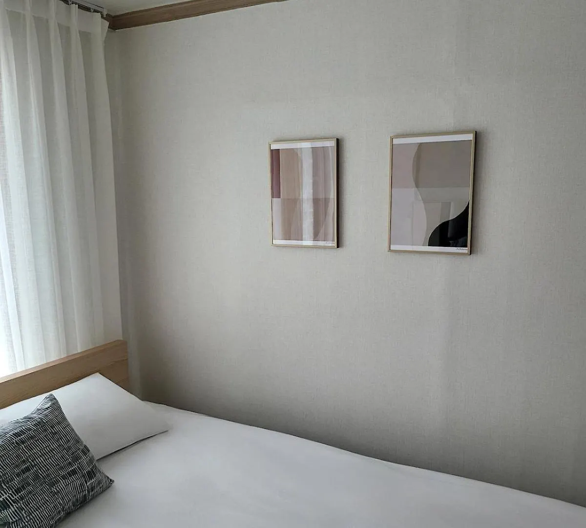 10 Minutes To Gil Hospital, Terminal Station, And Munhak Stadium! 'Sosodam', A Stylish Accommodation In The Traders Shopping Area Incheon Guest house